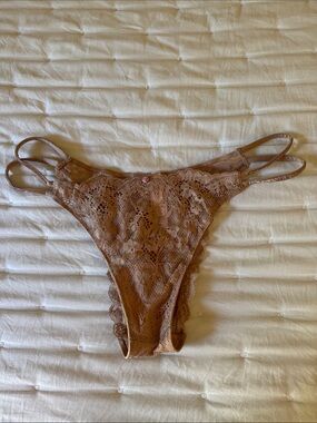 Victoria's Secret Very Sexy Double Strap Lace Brazilian Panty